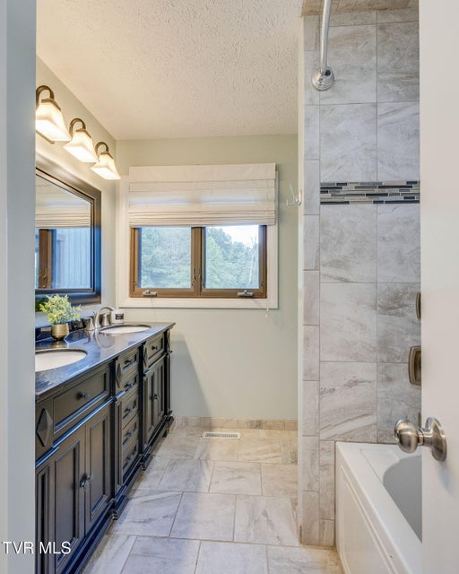 Photo #27: 782 Harr Town Road