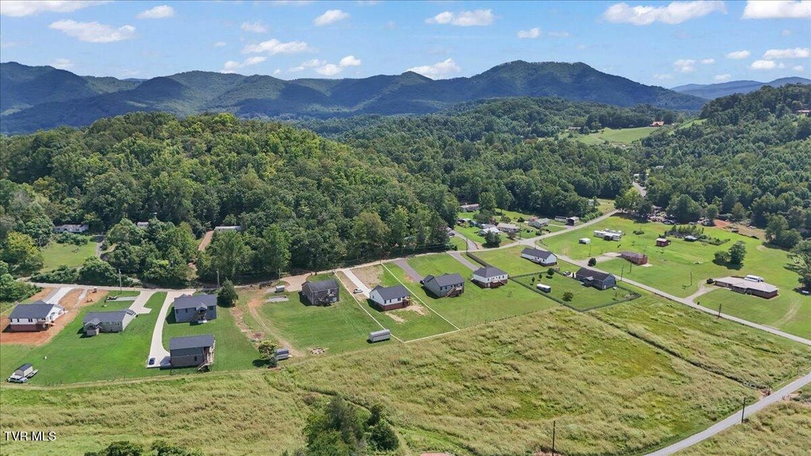 Photo #40: 280 Charity Hill Road