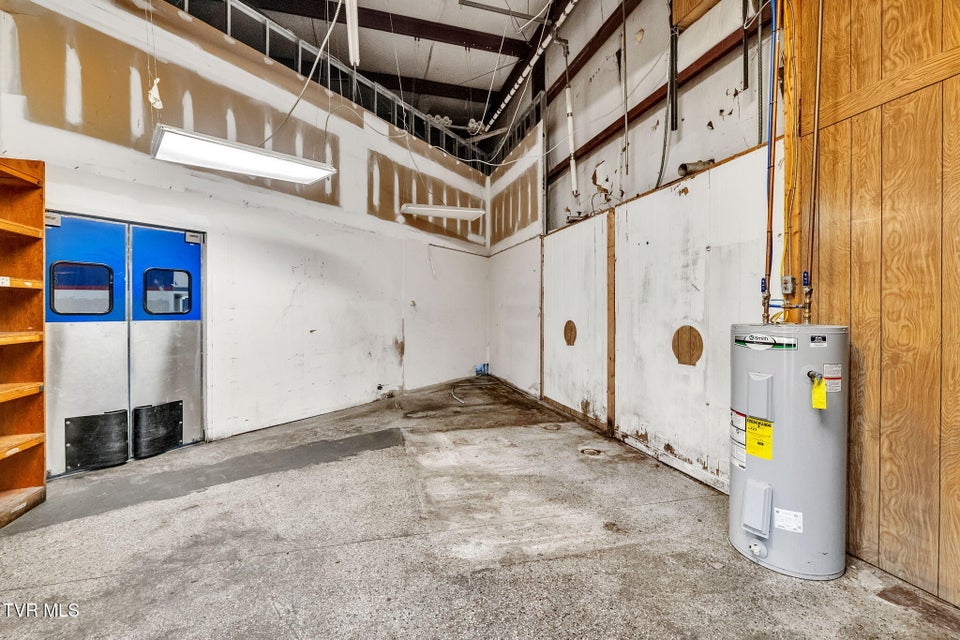 Photo #14: 510 Glade Street