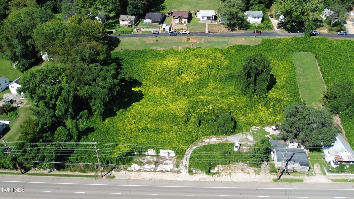 Photo #6: 1040 Lynn Garden Drive