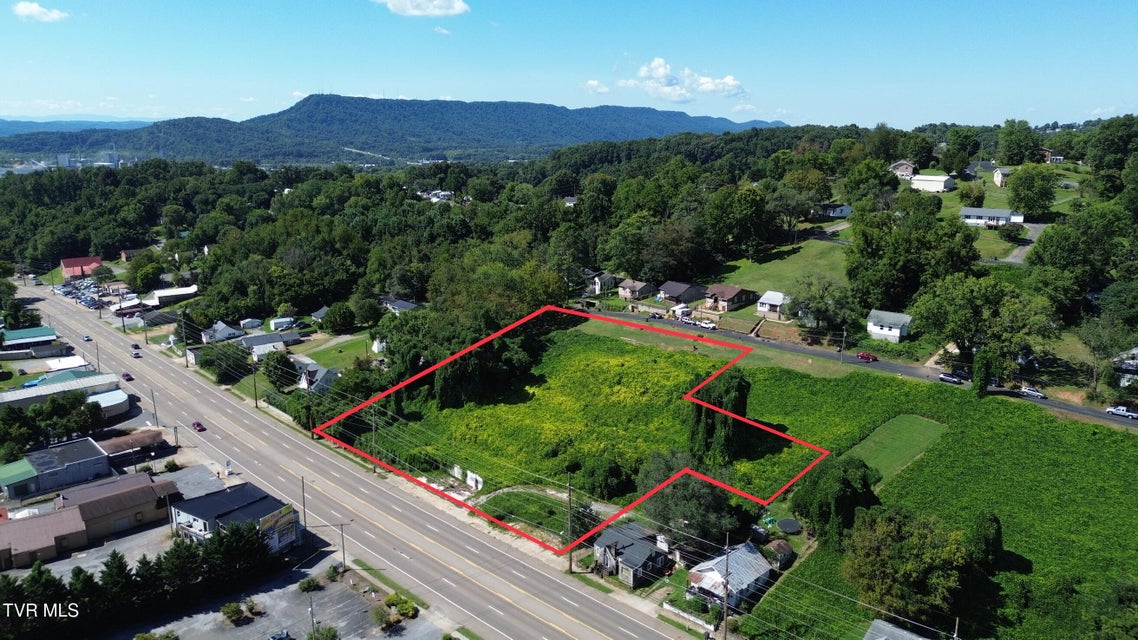 Photo #2: 1040 Lynn Garden Drive