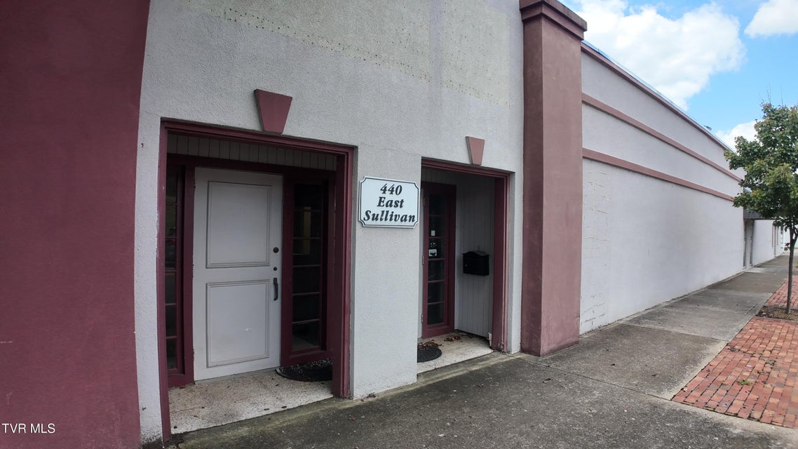 Photo #6: 440 Sullivan Street