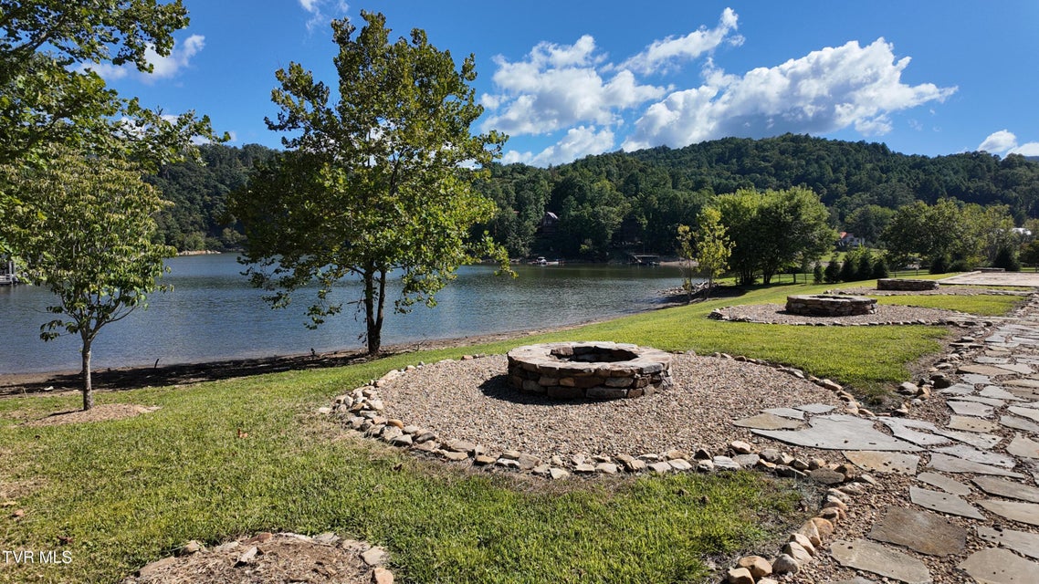 Photo #85: Tr 40 Cowan Town Road