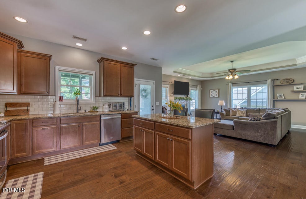 Photo #17: 1008 Bellingham Drive