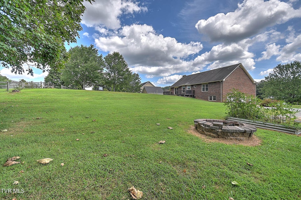 Photo #61: 685 Valley Drive