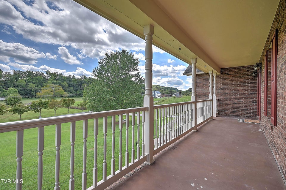 Photo #63: 685 Valley Drive