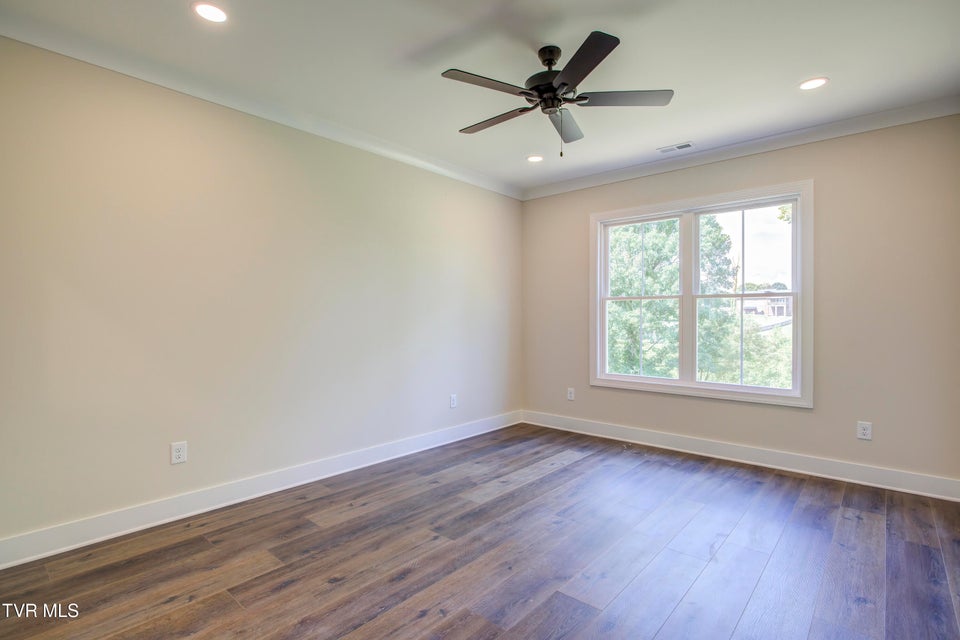 Photo #15: 286 Dry Kiln Court