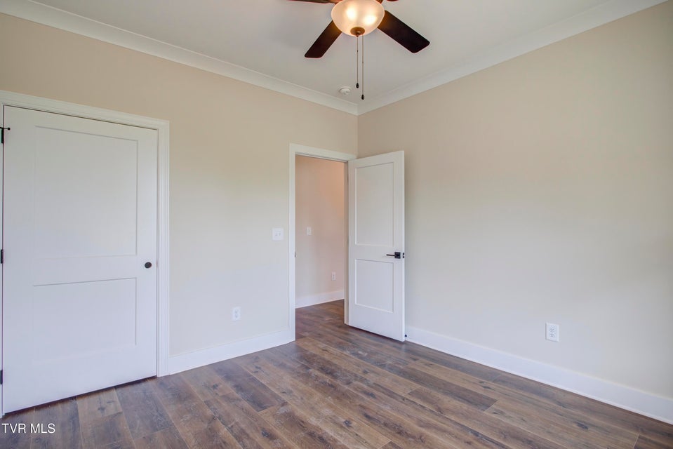 Photo #21: 286 Dry Kiln Court