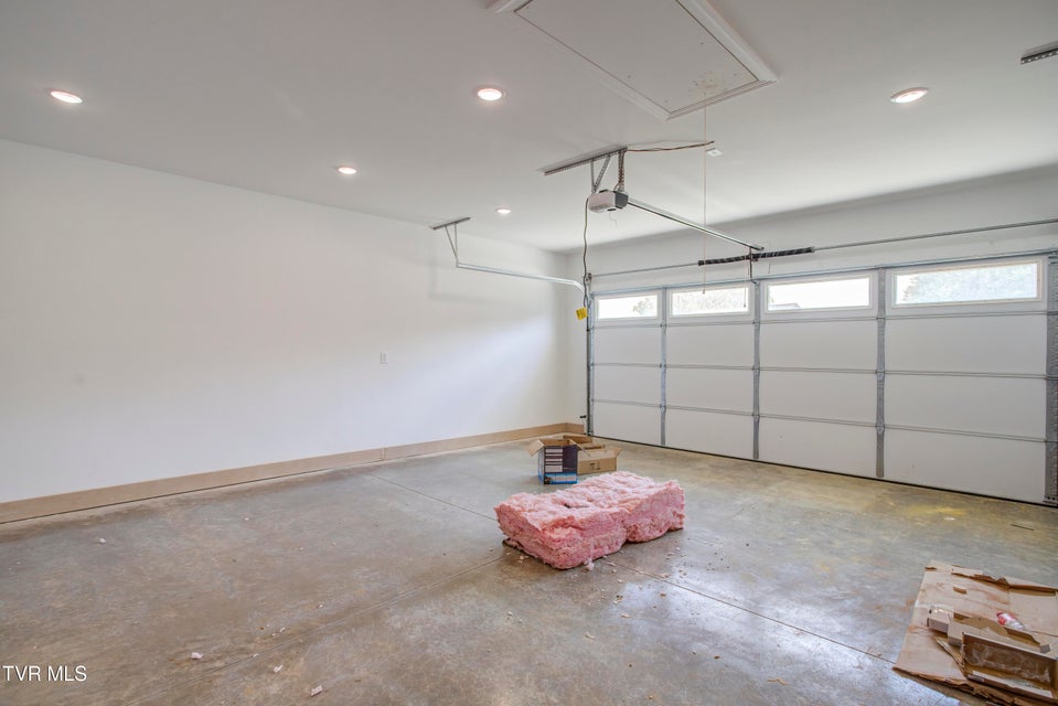 Photo #26: 286 Dry Kiln Court