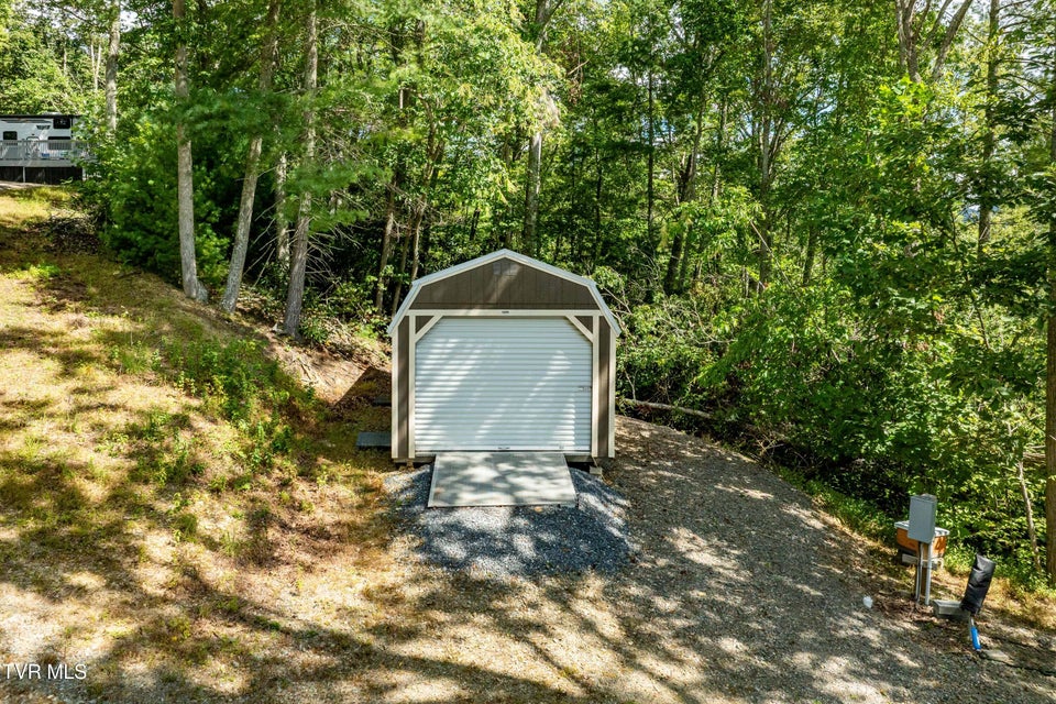 Photo #38: 584 Dotson Road