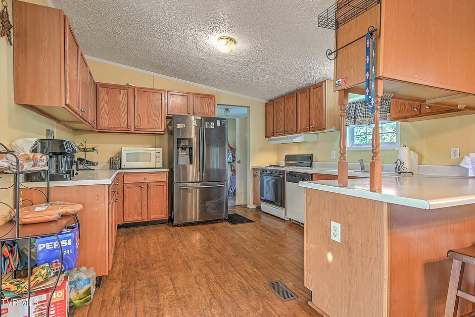 Photo #11: 919 Old Stage Road