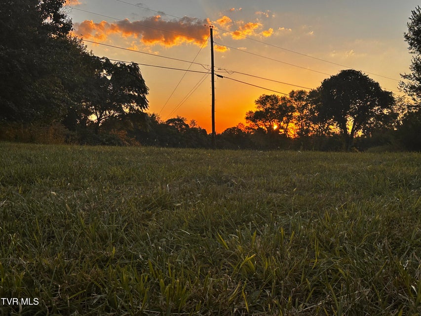 Photo #30: 2725 Greystone Road