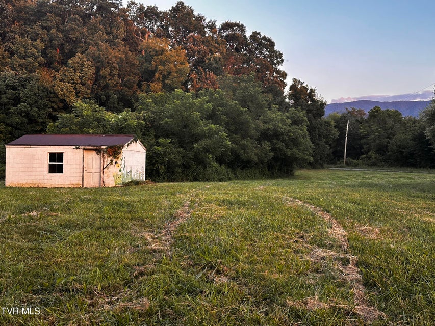 Photo #34: 2725 Greystone Road