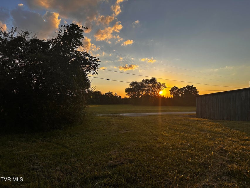 Photo #49: 2725 Greystone Road
