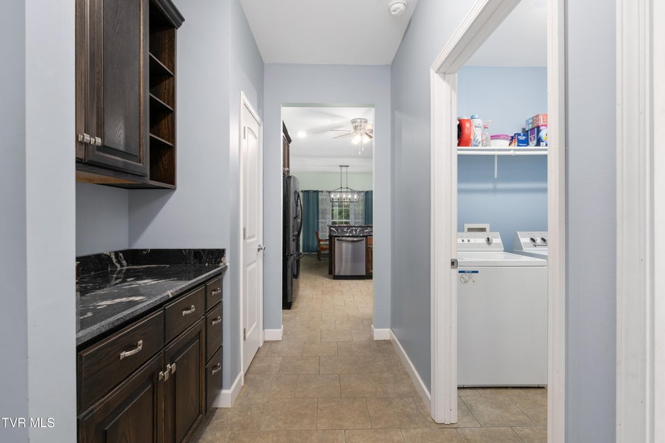 Photo #25: 1161 Laurel Way 