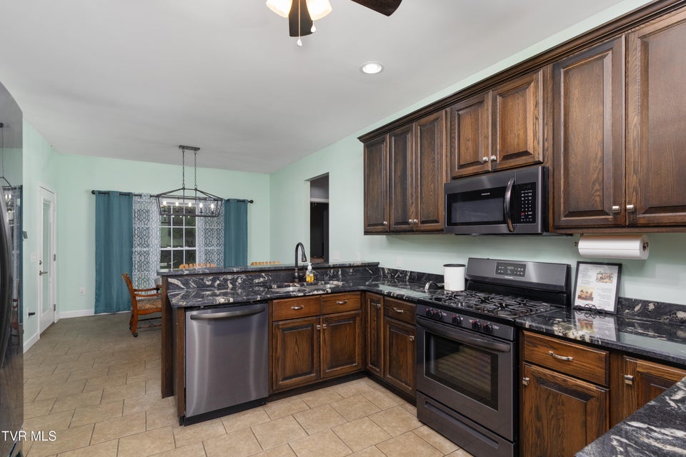 Photo #13: 1161 Laurel Way 