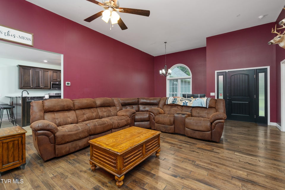 Photo #6: 1161 Laurel Way 