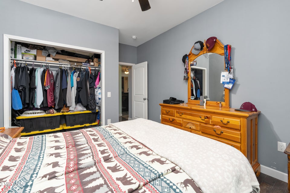 Photo #45: 1161 Laurel Way 