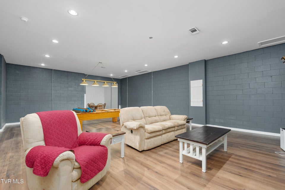 Photo #50: 1161 Laurel Way 