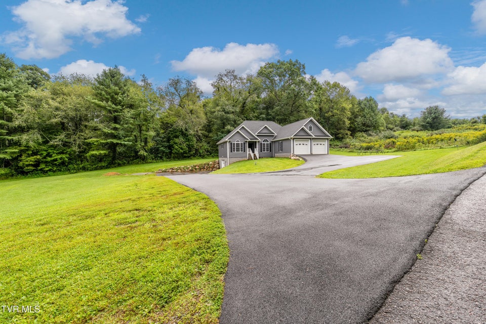 Photo #68: 1161 Laurel Way 