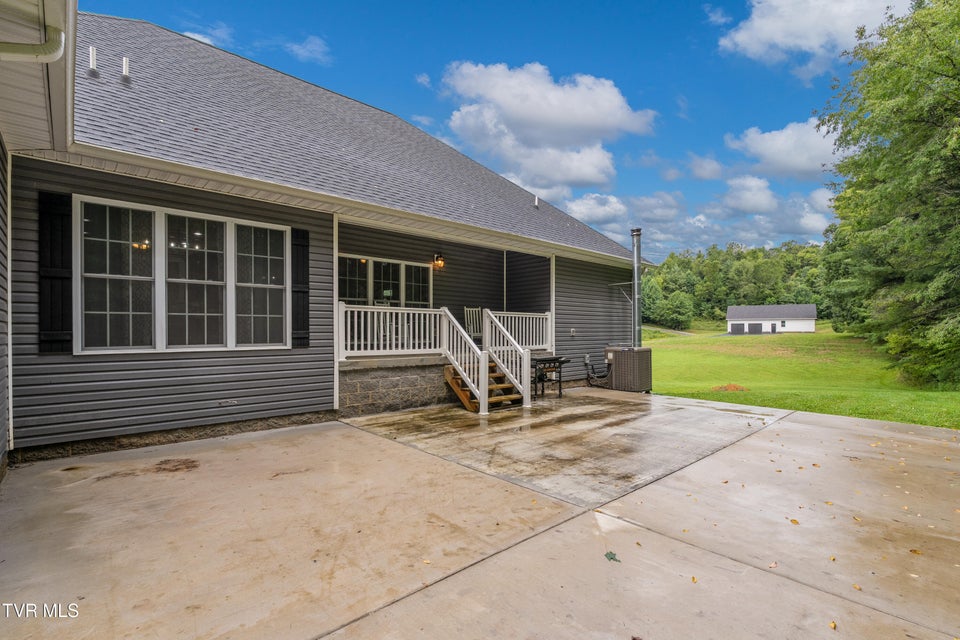 Photo #60: 1161 Laurel Way 