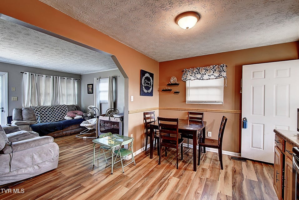 Photo #10: 308 Cottage Avenue