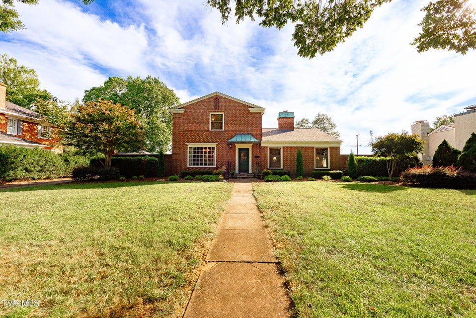 Photo #2: 1421 Linville Street