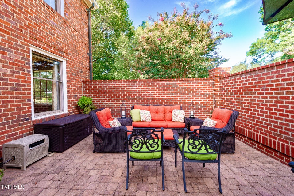 Photo #9: 1421 Linville Street