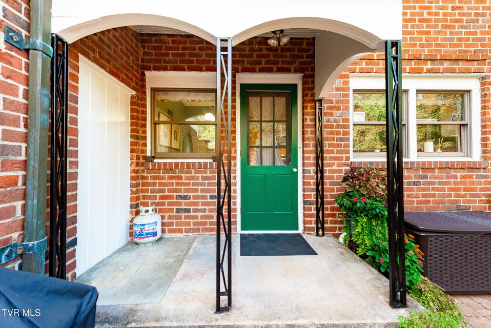 Photo #11: 1421 Linville Street