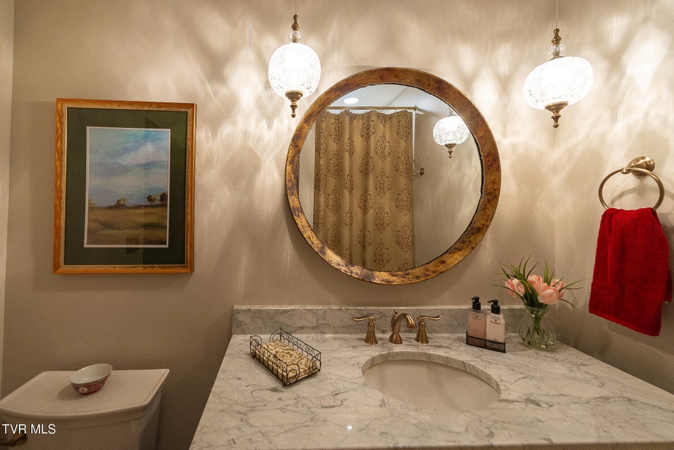 Photo #25: 1421 Linville Street