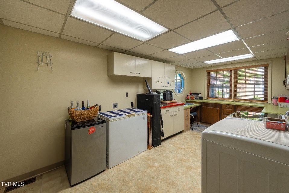 Photo #36: 1421 Linville Street