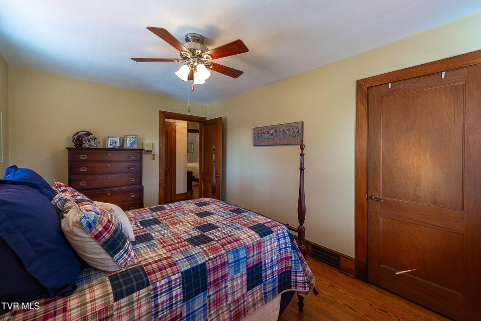 Photo #49: 1421 Linville Street