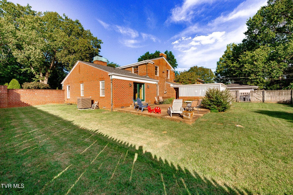 Photo #55: 1421 Linville Street