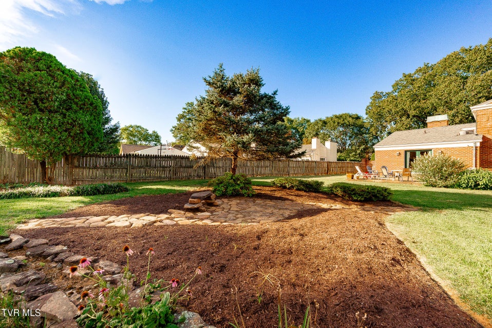 Photo #59: 1421 Linville Street