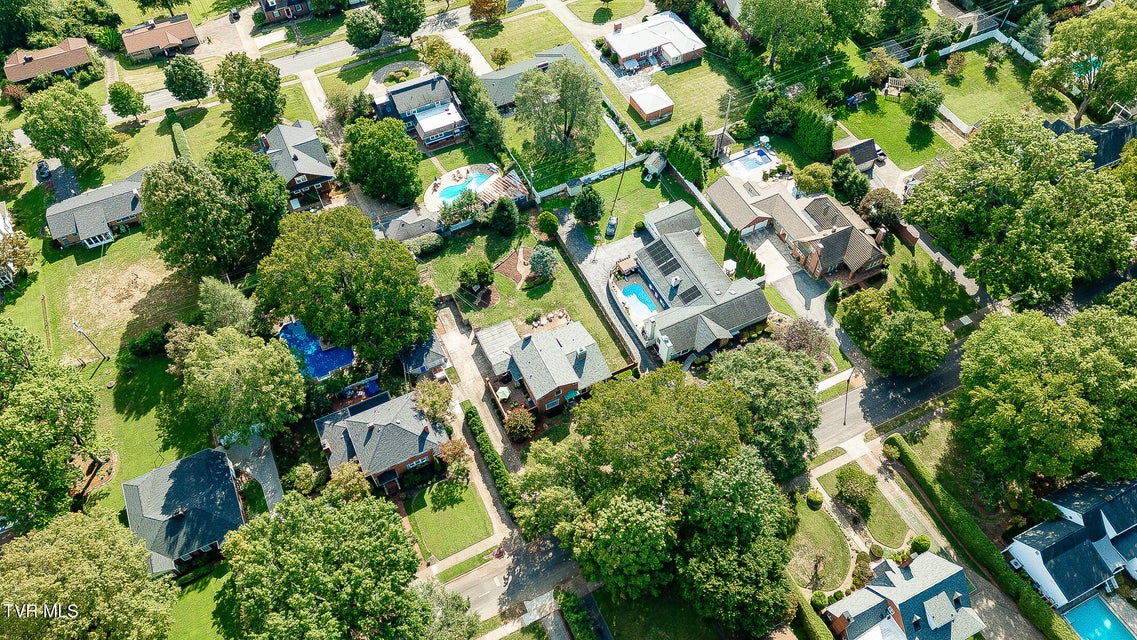 Photo #70: 1421 Linville Street