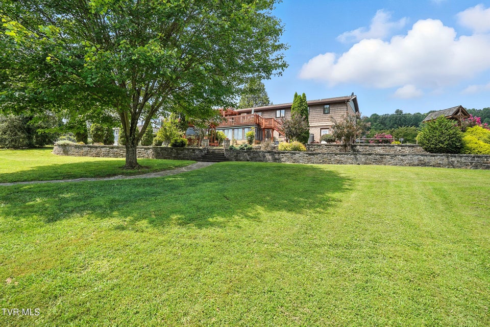 Photo #31: 4820 Lake Park Court