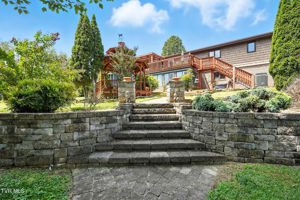 Photo #32: 4820 Lake Park Court