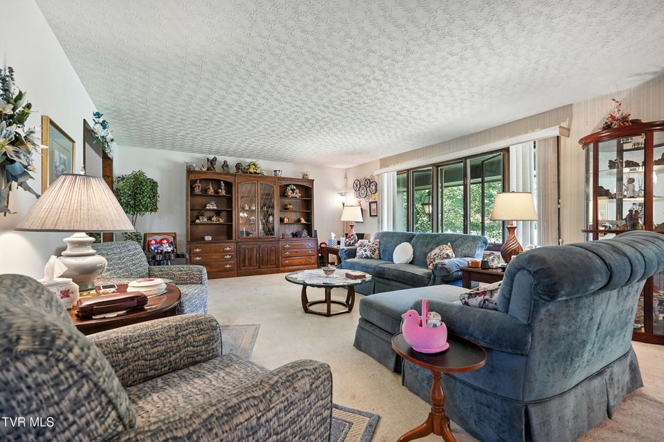 Photo #6: 4820 Lake Park Court
