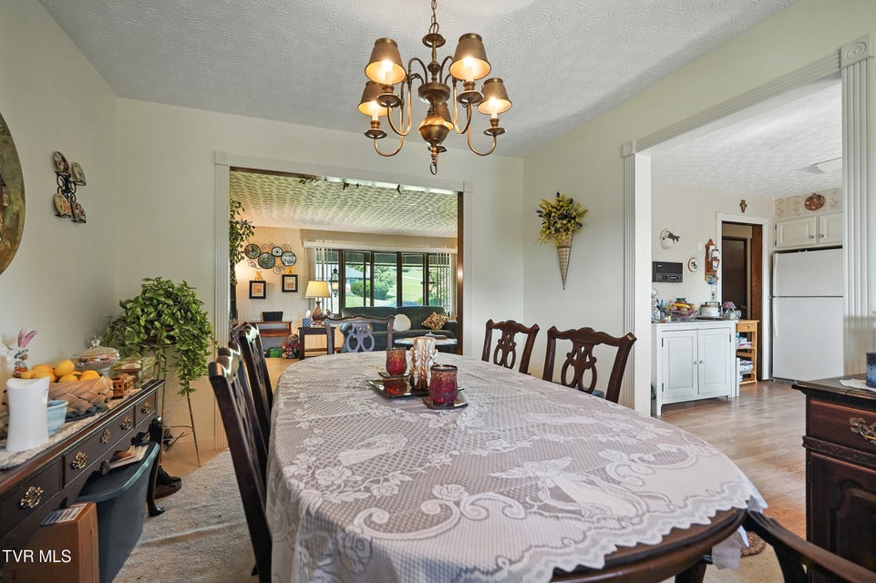 Photo #8: 4820 Lake Park Court