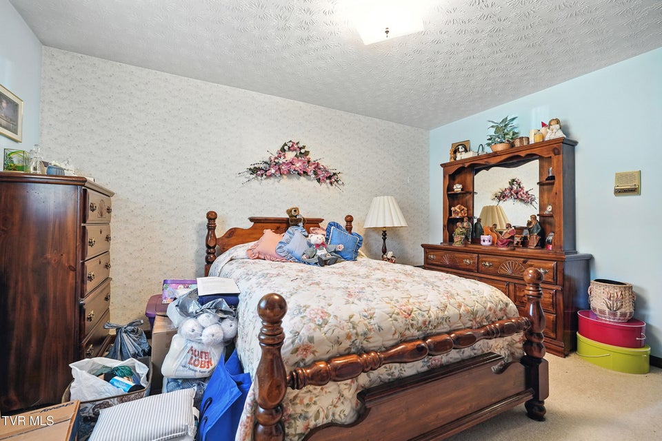 Photo #12: 4820 Lake Park Court