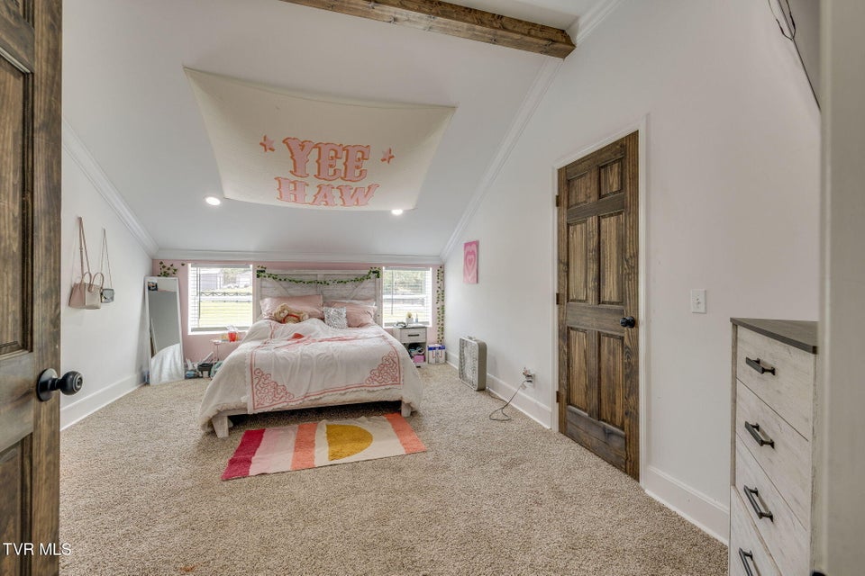 Photo #34: 544 Armstrong Drive