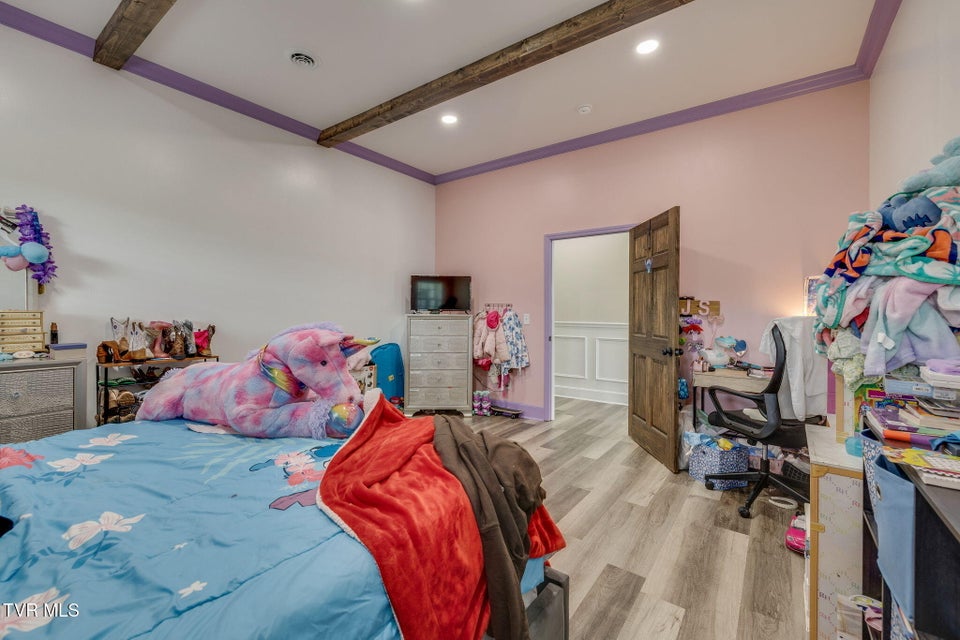 Photo #29: 544 Armstrong Drive