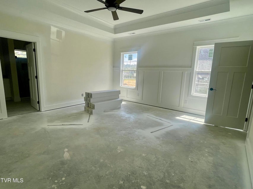 Photo #6: 40 Glaze Farm Way