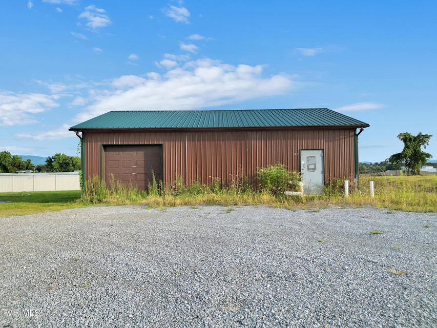 Photo #13: 310 Andrew Johnson Highway