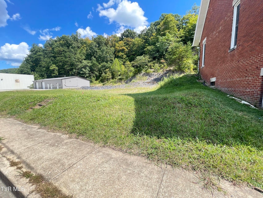 Photo #11: 106 Water Street