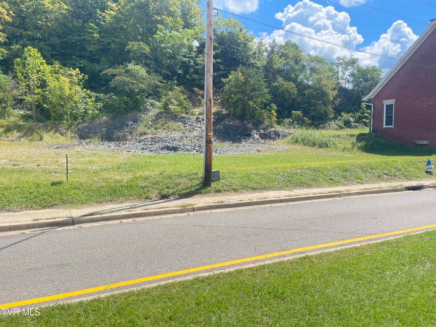 Photo #8: 106 Water Street