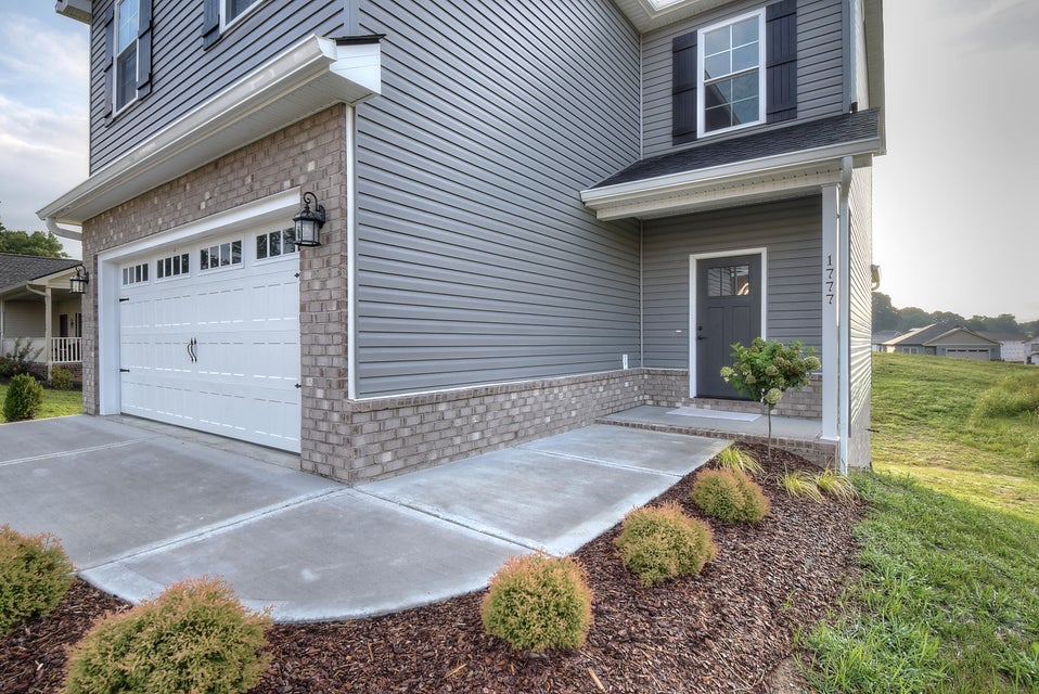 Photo #4: 1777 Meadow Creek Lane