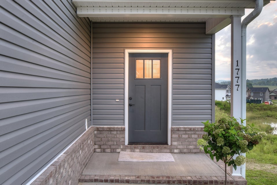 Photo #6: 1777 Meadow Creek Lane