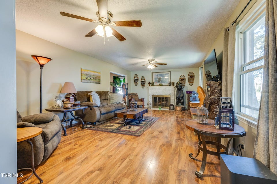 Photo #7: 204 Mayflower Road