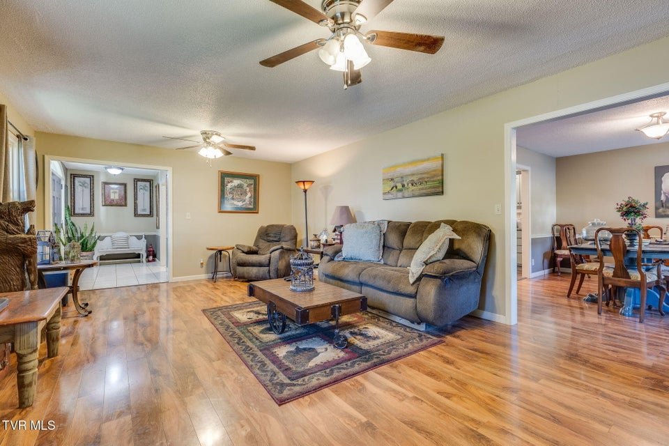 Photo #8: 204 Mayflower Road